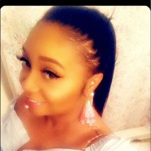 Meet your Posher, Tiffany